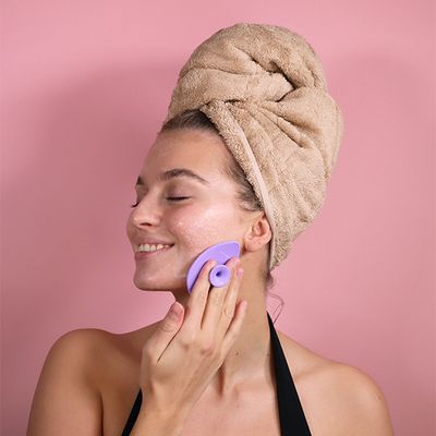 Cleansing & Peeling Tool Purple